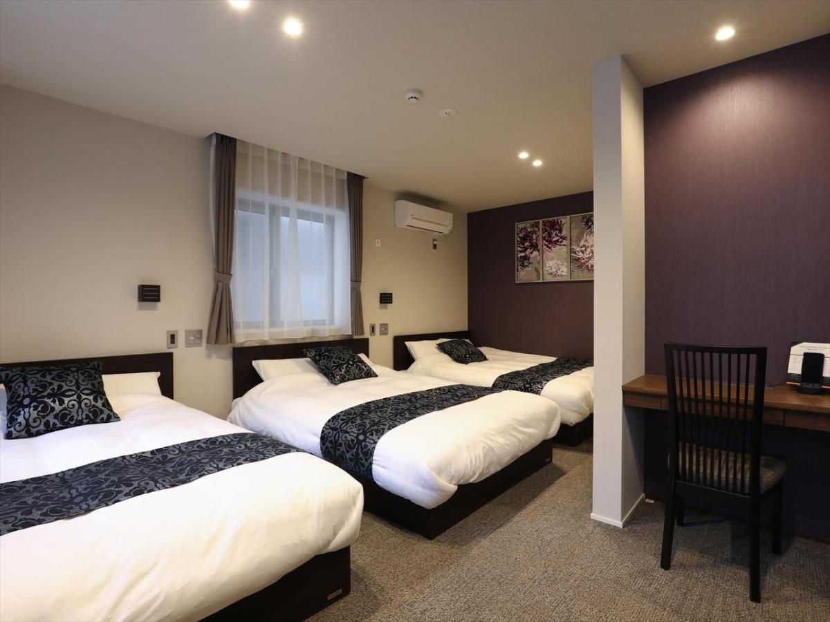 Grand Base Hakataminami Appartement Fukuoka  Buitenkant foto